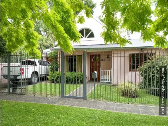 Casa de 4 ambientes en venta en COLINAS DE PERALTA RAMOS