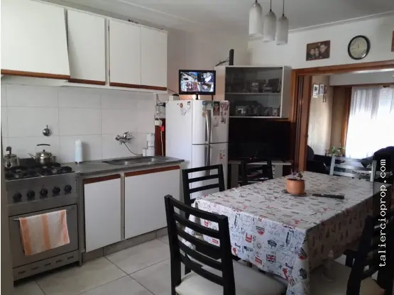 Casa de 2 ambientes en venta en LAS AVENIDAS