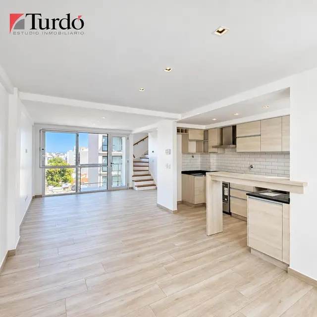 Departamento de 3 ambientes en venta en Plaza Mitre