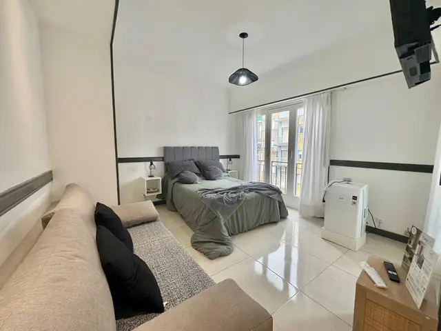 Departamento de 1 ambiente en venta en Área Centro