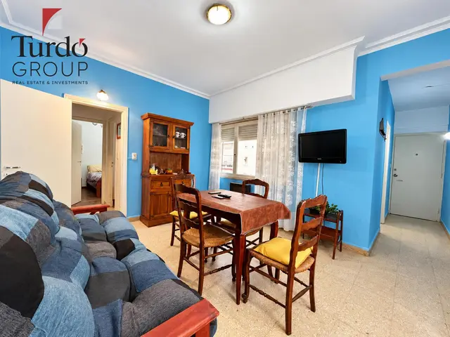 Departamento de 2 ambientes en venta en Área Centro