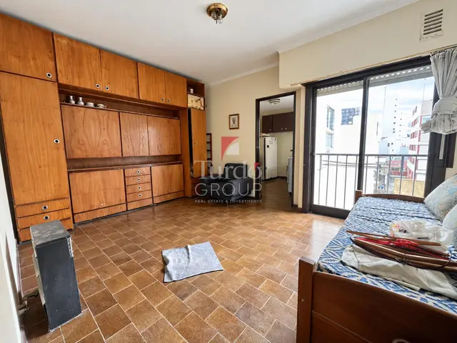Departamento de 2 ambientes en venta en La Perla