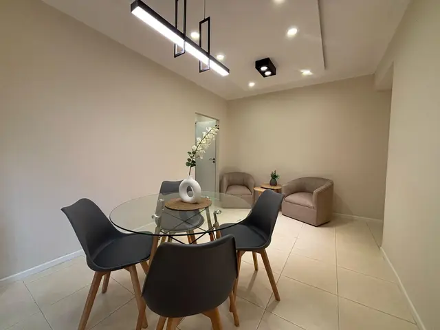 Departamento de 2 ambientes en venta en Área Centro