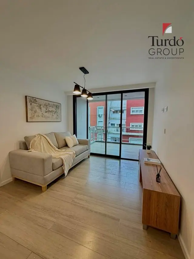 Departamento de 2 ambientes en venta en Plaza Colón