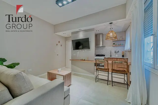 Departamento de 2 ambientes en venta en Plaza Colón