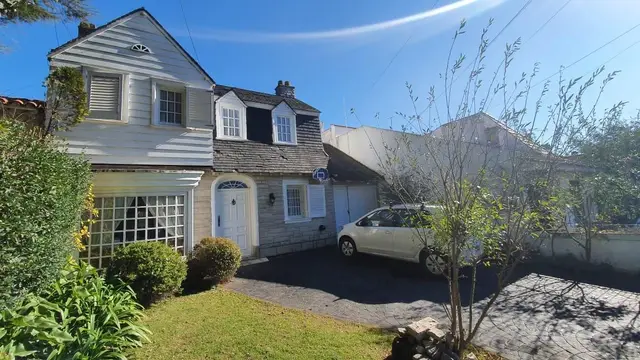 Casa en venta en PLAZA PERALTA RAMOS