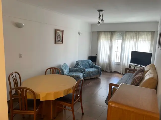 Departamento de 2 ambientes en venta en AREA CENTRO