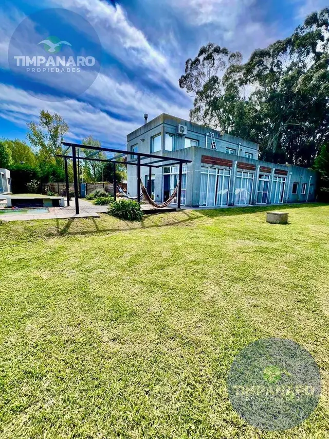 Casa de 5 ambientes en venta en Mar del Plata