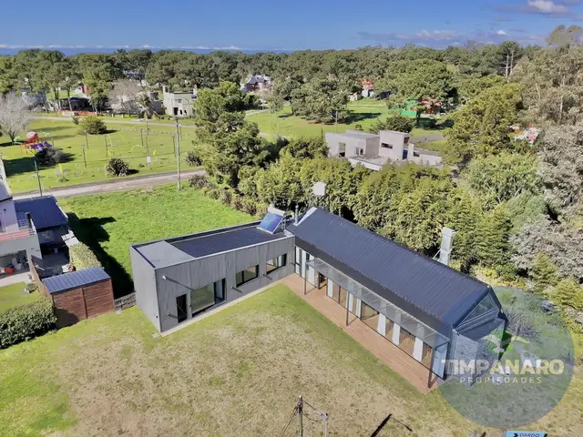 Casa de 4 ambientes en venta en Mar del Plata