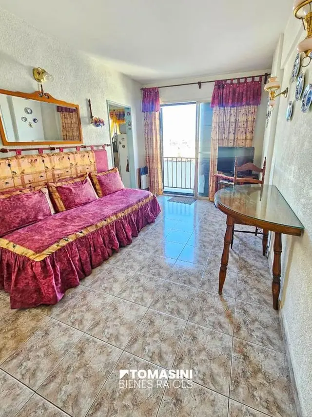 Departamento de 2 ambientes en venta en Centro