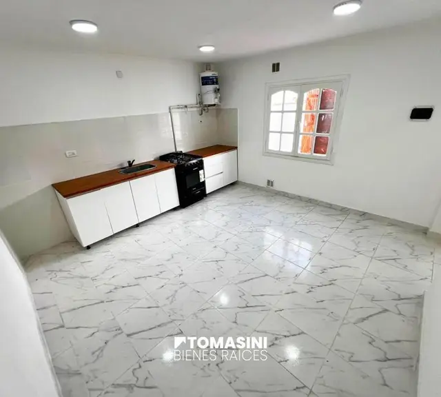 Departamento de 2 ambientes en venta en DEL PUERTO