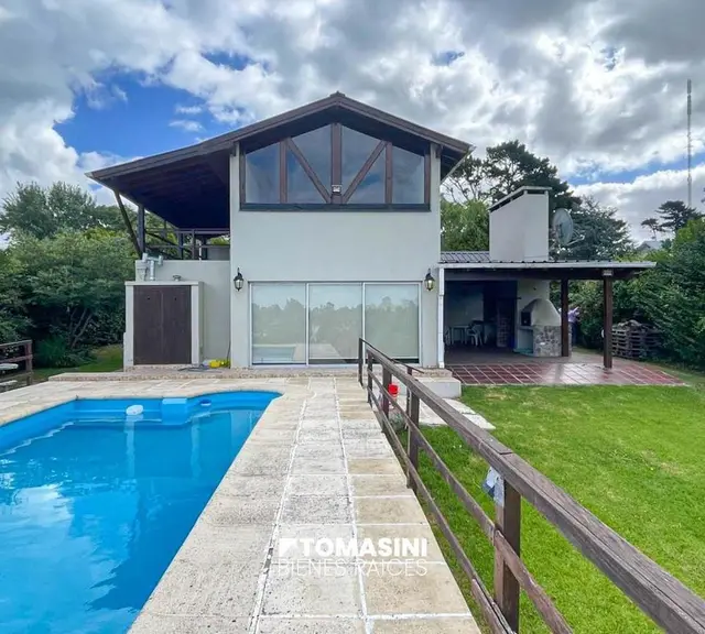 Casa de 3 ambientes en venta en SIERRA DE LOS PADRES