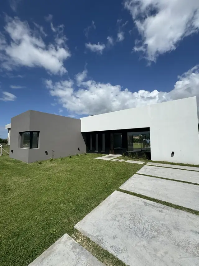 Casa de 5 ambientes en venta en Mar del Plata