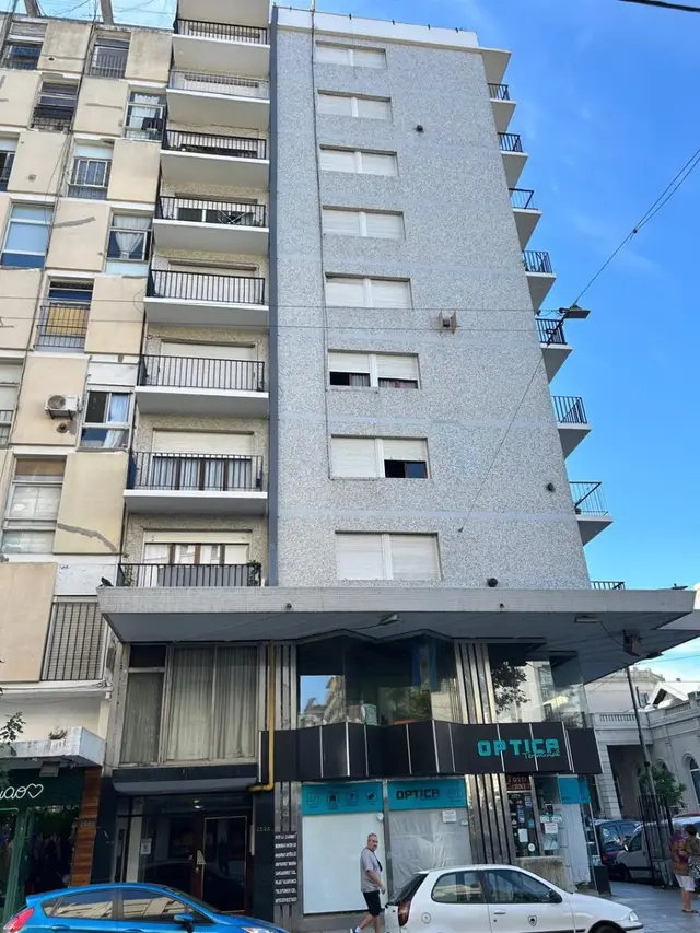 Departamento de 1 ambiente en venta en ESTACION TERMINAL (ALDREY)