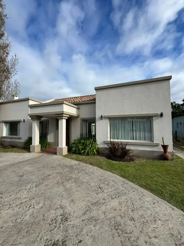 Casa de 4 ambientes en venta en Mar del Plata