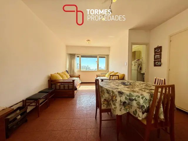 Departamento de 1 ambiente en venta en JURAMENTO