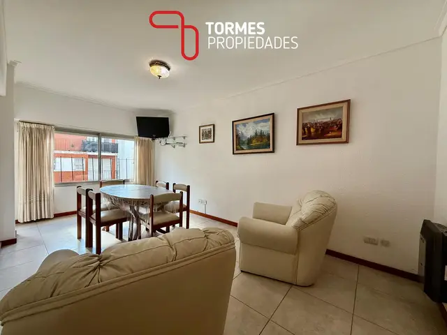 Departamento de 3 ambientes en venta en Centro