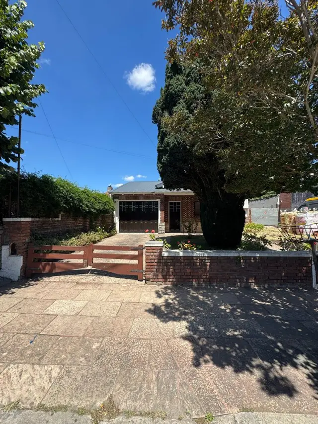 Casa de 4 ambientes en venta en SAN CAYETANO