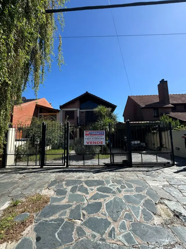 Casa de 5 ambientes en venta en CONSTITUCION