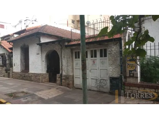 Casa de 3 ambientes en venta en Centro