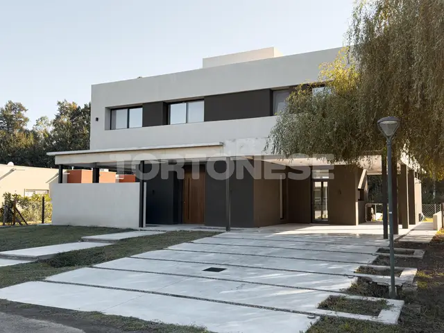 Casa de 3 ambientes en venta en Mar del Plata