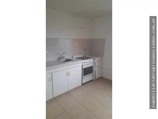 Departamento de 2 ambientes en alquiler en RIVADAVIA BERNARDINO