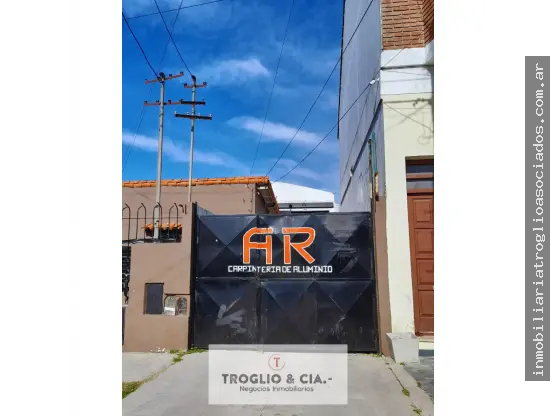 Local de 1 ambiente en venta en RIVADAVIA BERNARDINO