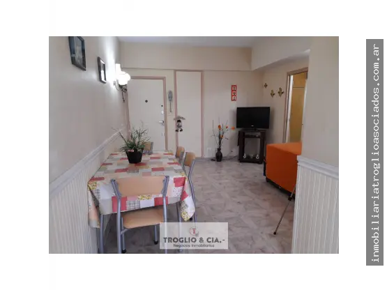 Departamento de 2 ambientes en venta en Centro