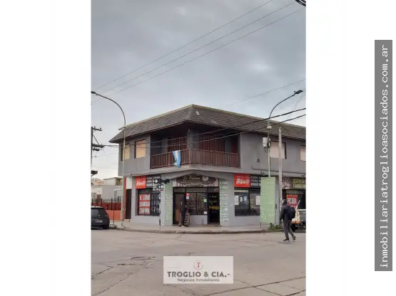 Casa de 6 ambientes en venta en LOS ANDES