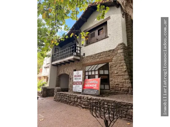 Casa de 1 ambiente en venta en Centro