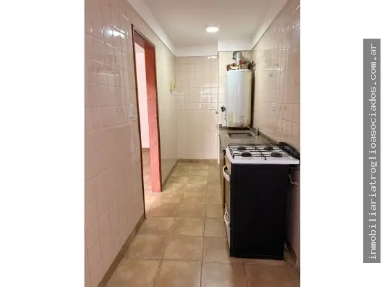 Departamento de 3 ambientes en venta en FUNES Y SAN LORENZO