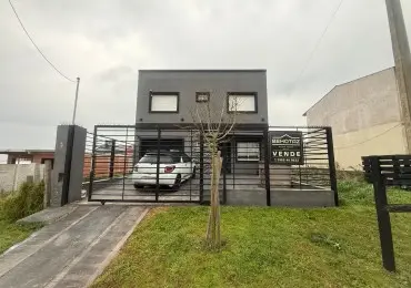 Casa de 4 ambientes en venta en EL MARTILLO