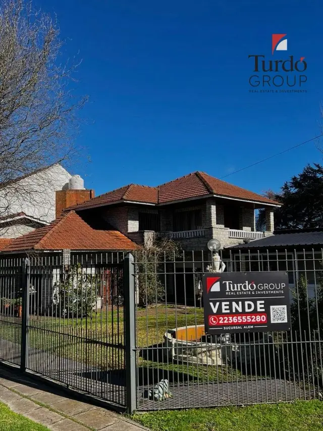Casa de 7 ambientes en venta en Centro