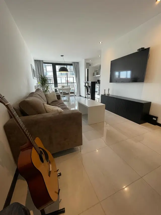 Departamento de 3 ambientes en venta en ESTACION TERMINAL (ALDREY)
