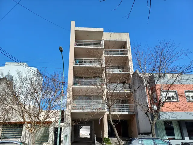 Departamento de 3 ambientes en venta en Centro