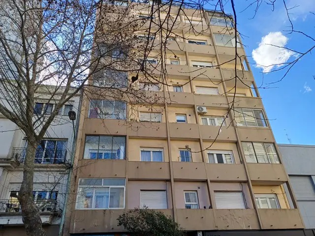 Departamento de 2 ambientes en venta en Centro