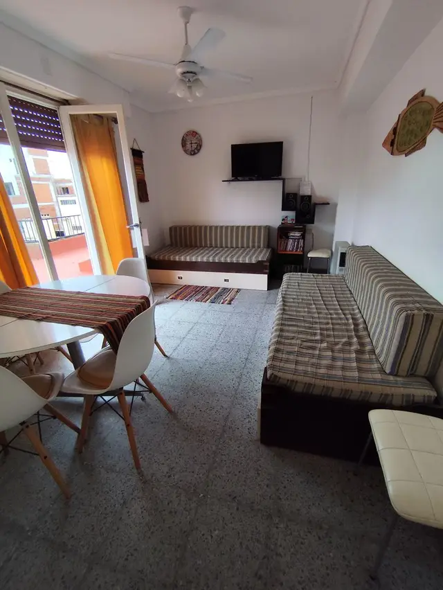Departamento de 2 ambientes en alquiler en Centro