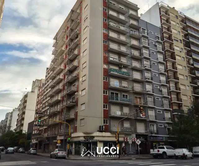 Departamento de 2 ambientes en venta en Centro