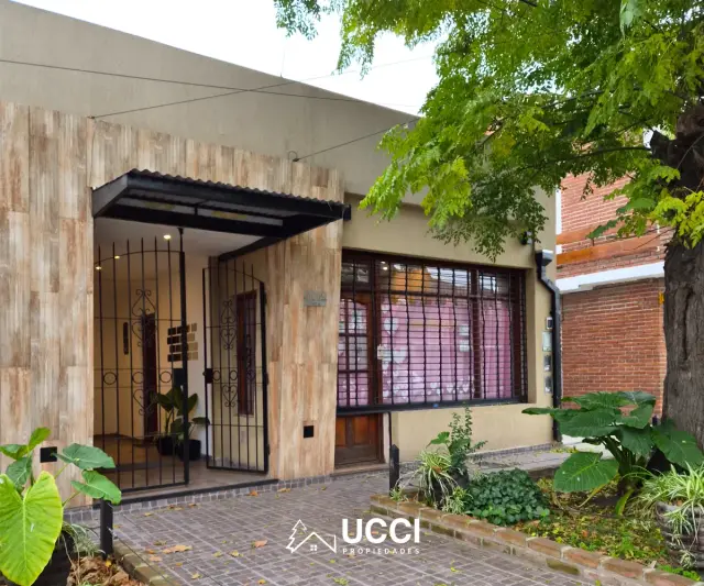 Local de 1 ambiente en alquiler en FUNES Y SAN LORENZO