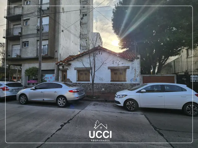 Casa de 4 ambientes en venta en LA PERLA