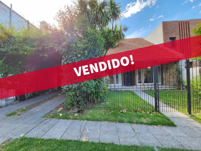 Casa de 4 ambientes en venta en PLAYA GRANDE
