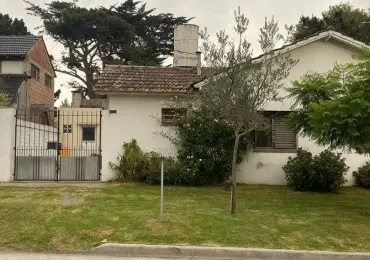 Casa de 3 ambientes en venta en Mar del Plata