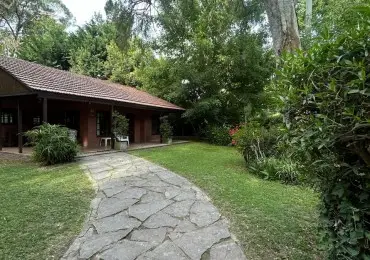 Casa de 4 ambientes en venta en BOSQUE PERALTA RAMOS