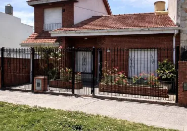 Casa de 4 ambientes en venta en COLINAS DE PERALTA RAMOS