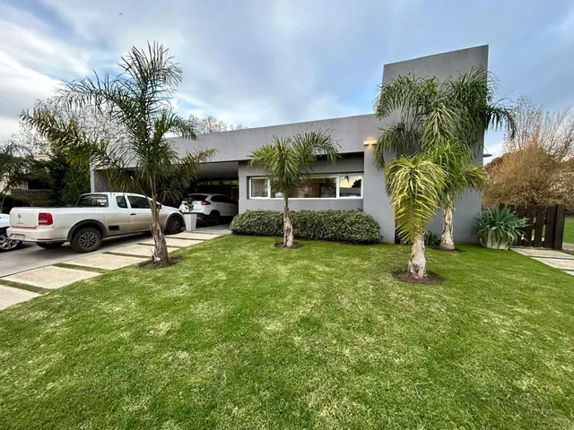 Casa de 4 ambientes en venta en Mar del Plata