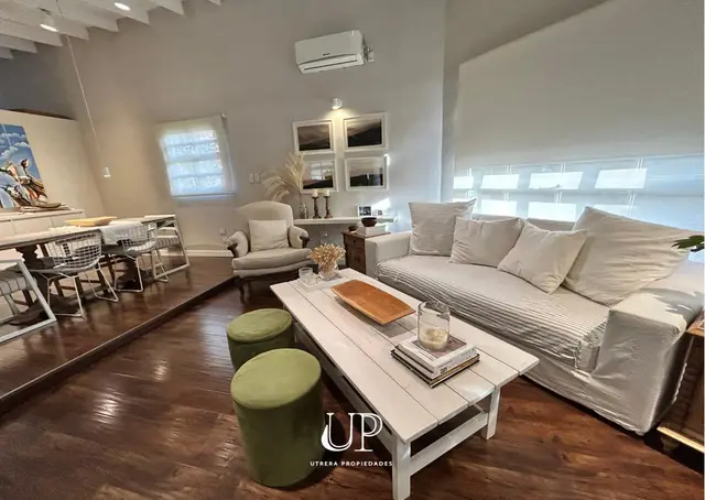 Casa de 7 ambientes en venta en PLAZA PERALTA RAMOS