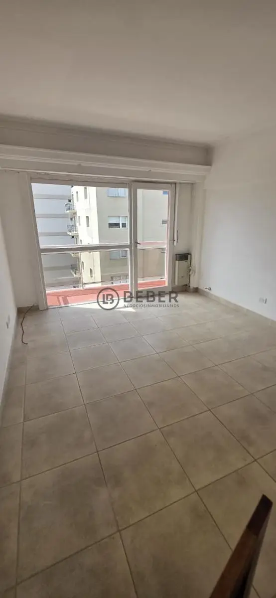 Departamento de 2 ambientes en venta en Centro