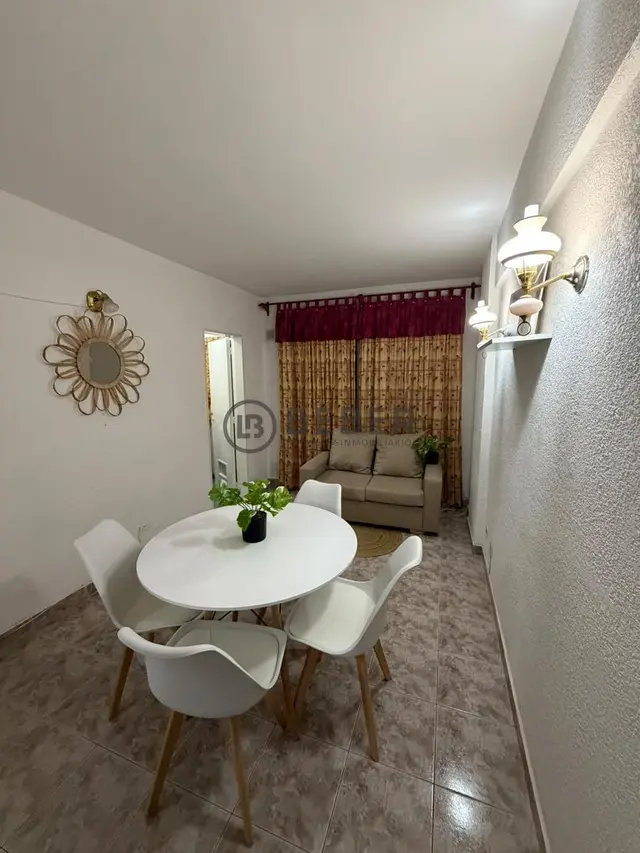 Departamento de 2 ambientes en venta en Centro