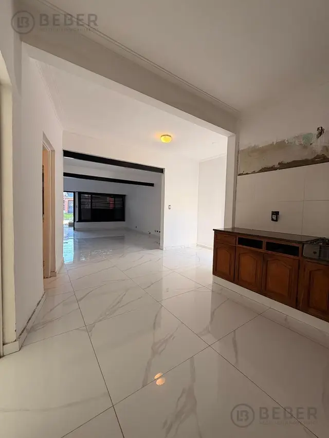 Casa de 4 ambientes en venta en VILLA LOURDES