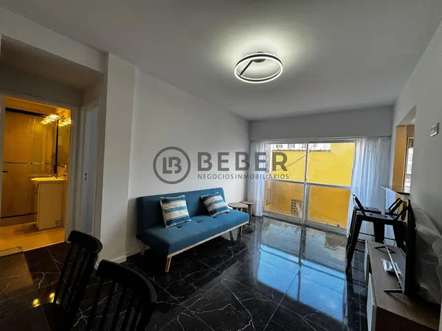 Departamento de 2 ambientes en venta en Centro